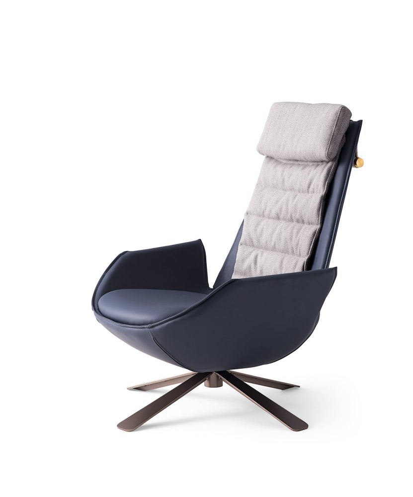 LC045-Arm-Lounge-Chair.jpg