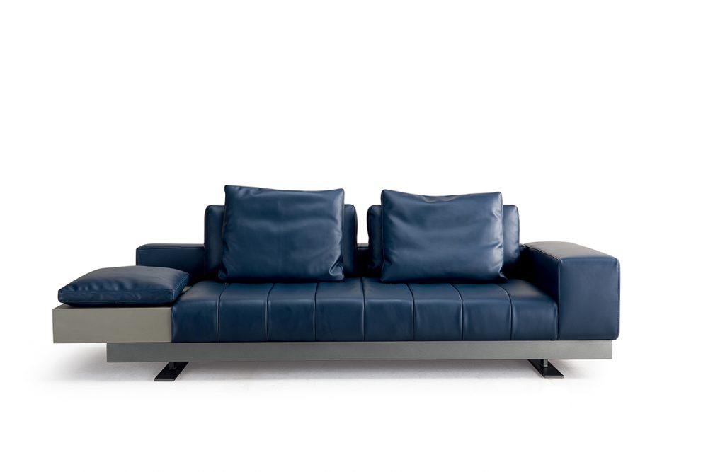SF028-3-Sofa.jpg
